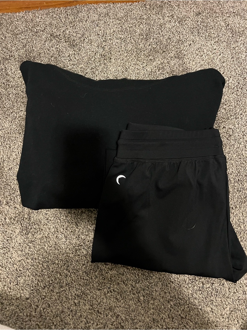ZYIA active Jogger and hoodie bundle